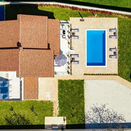 Villa Camelie