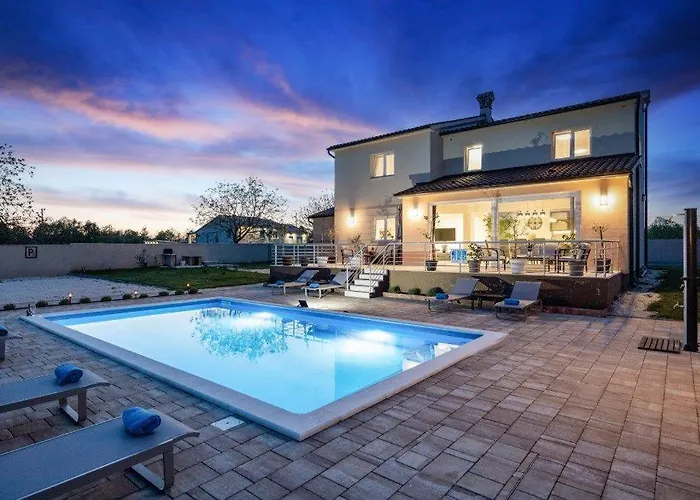 Camelie Villa Barban